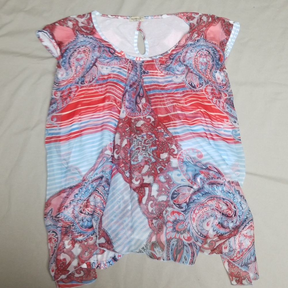 One World Sleeveless Shirt